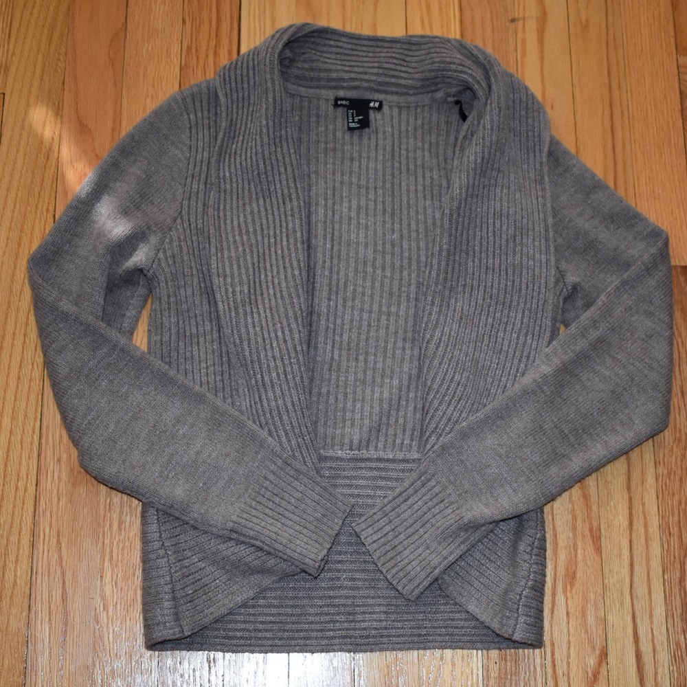 H&M Cozy cardigan sweater